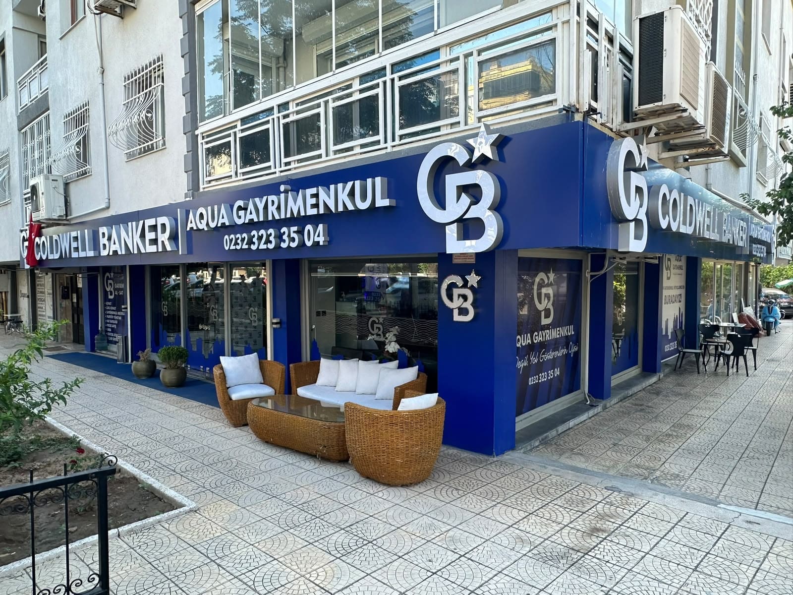 İzmir Kutu Harf Tabela Sistemleri - Detay Görseli