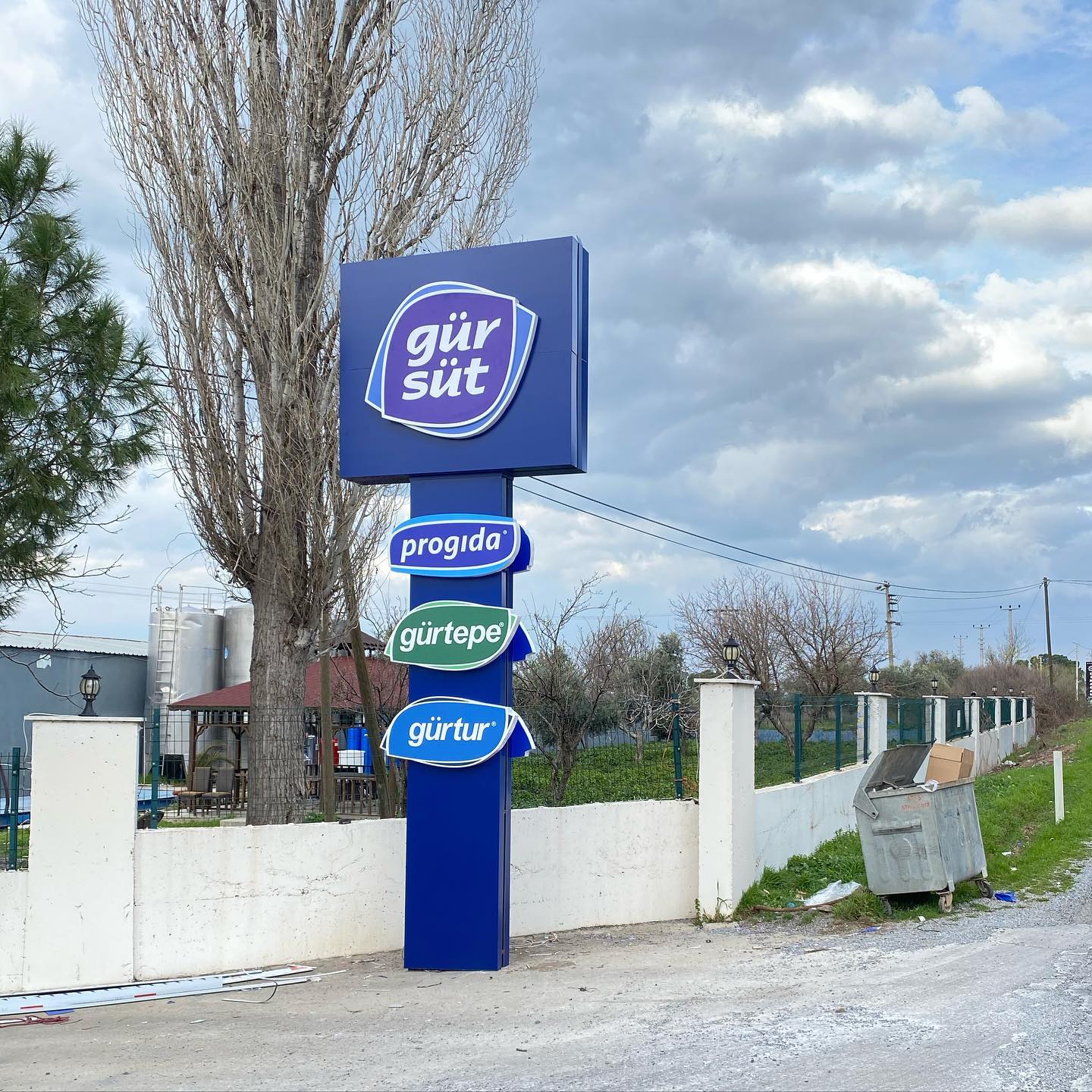 İzmir Totem ve Pilon Tabela - Detay Görseli