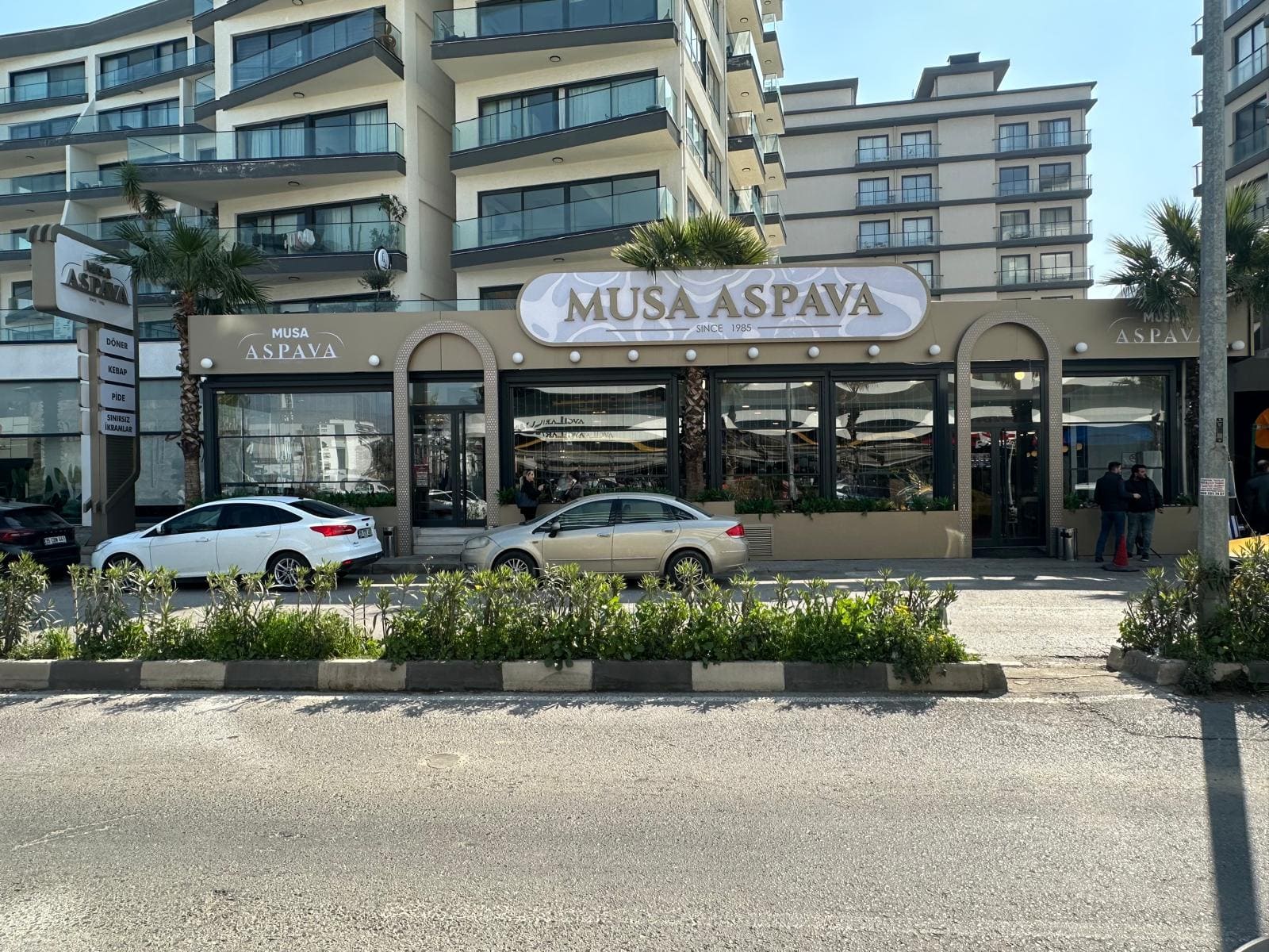 İzmir Kompozit Cephe Kaplama - Detay Görseli